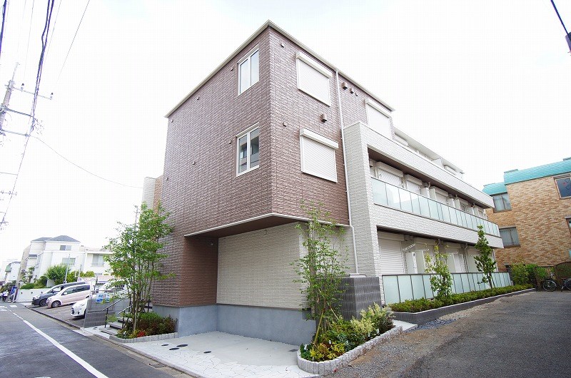 Ｈｅｌｉｏｓ　Ｃｏｕｒｔ 「町田」駅徒歩10分の積水ハウス施工の賃貸住宅シャーメゾン