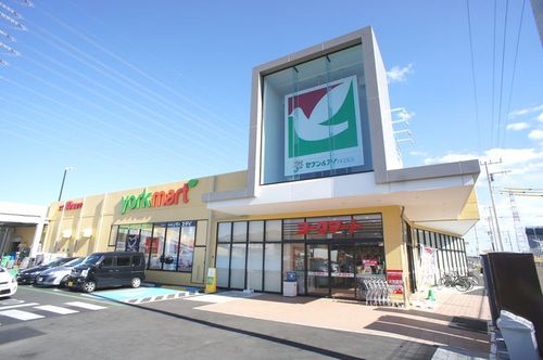 メゾンルミエール　Ⅰ ﾖｰｸﾏｰﾄ 伊勢原成瀬店