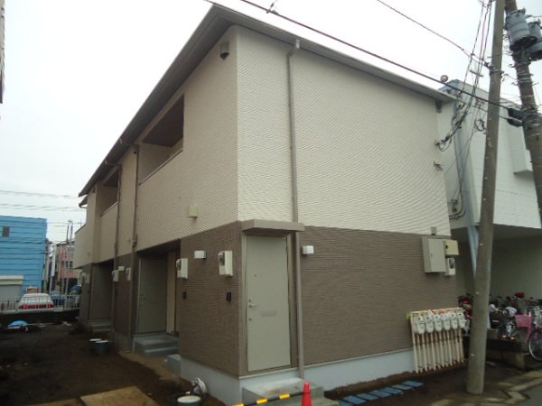 メゾン相模大野 落ち着いた印象の外観です。