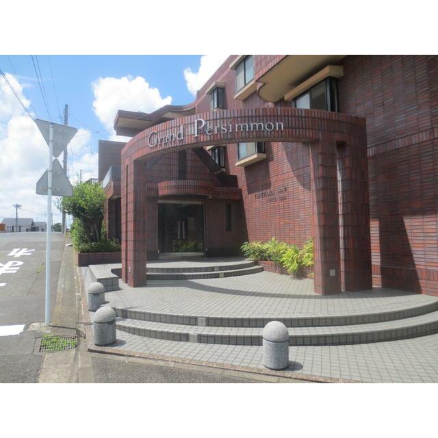 グランドパーシモン エントランス