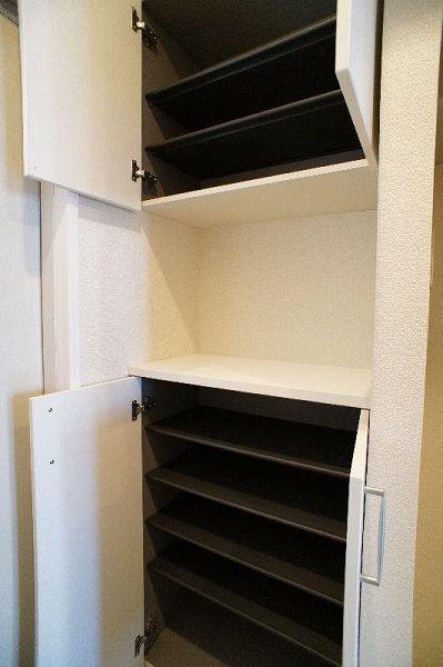 レフィナードビビエンダ 収納