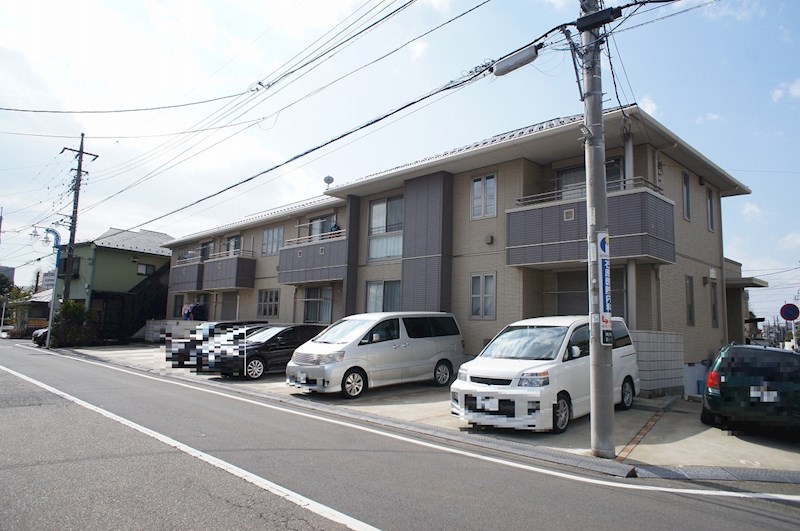 グラシュー湘南 外観