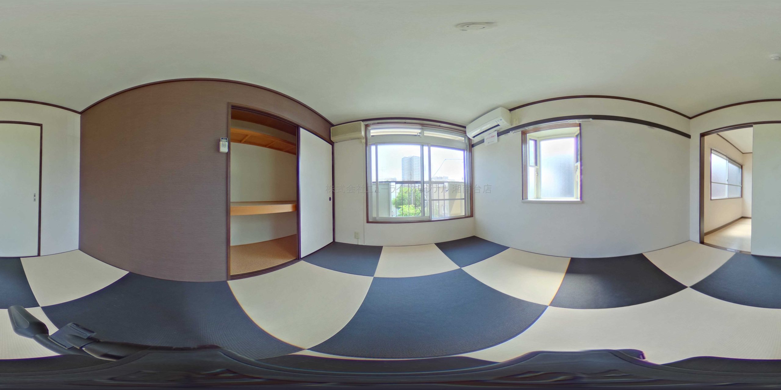 南東和室