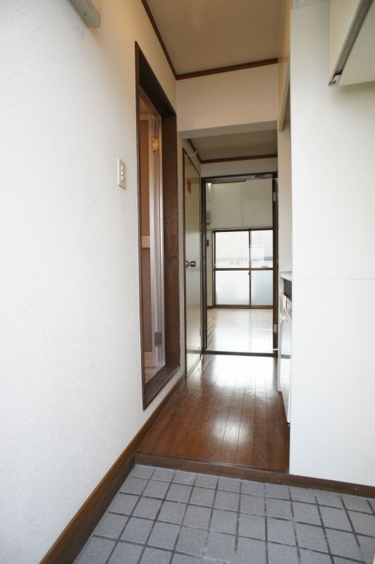 アンルート 玄関