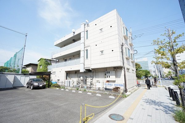 ドエリングキッショー 外観