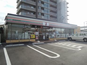ドエリングキッショー コンビ二