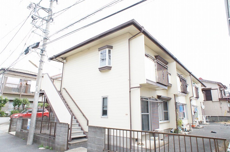 ファミール旭 外観