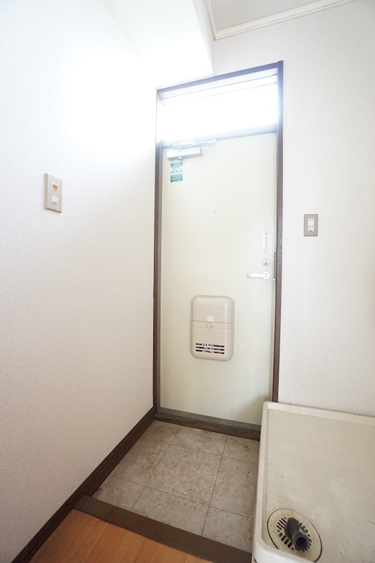 シティハイム　向原 玄関