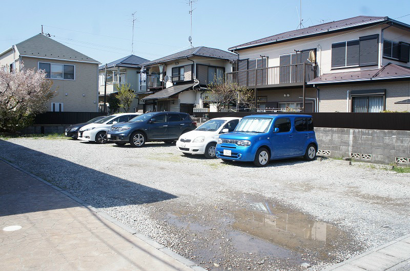 アイビーガーデン 駐車場