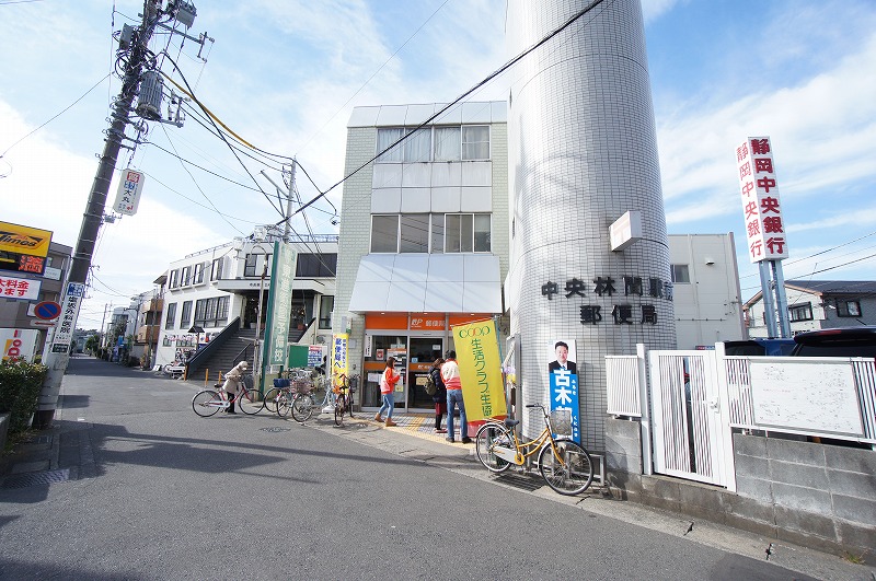 ドミ・クレイン 郵便局