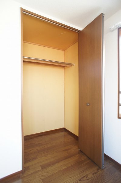 ローリエ美鈴 収納