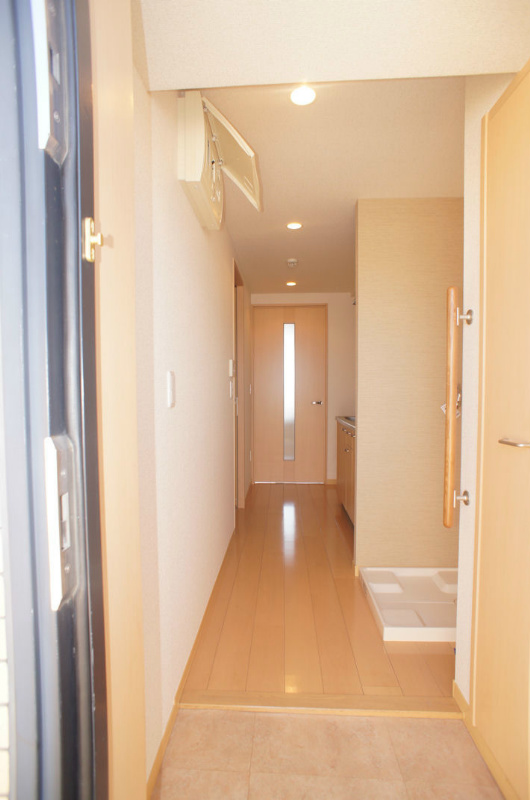 グランドエンブレム寒川 玄関