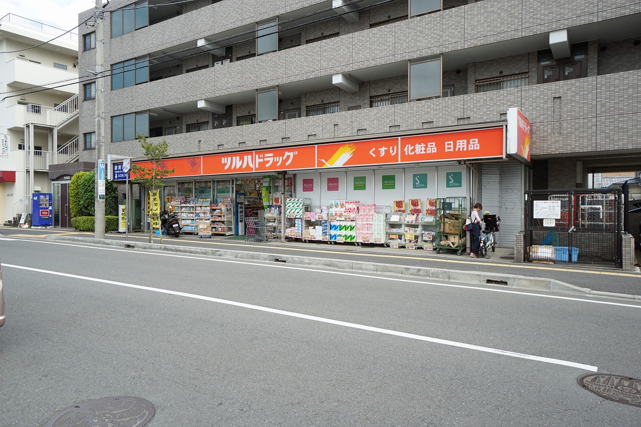 リリーシュ湘南　Ｂ ドラッグストア