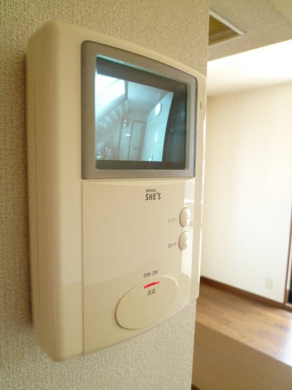 メゾンクレストＢ セキュリティ