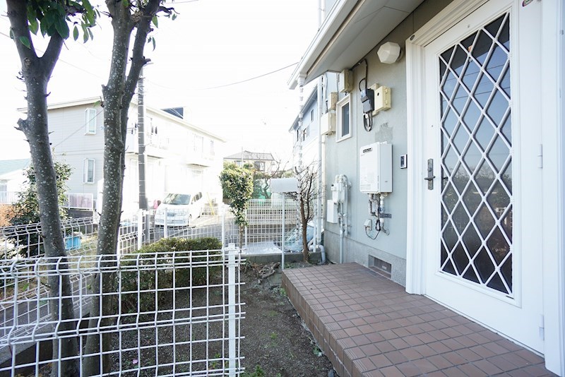 テラス大辻Ｂ 玄関