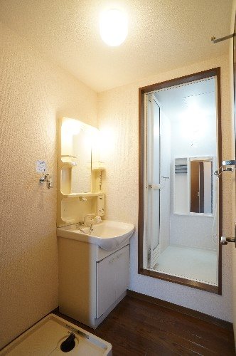 メゾンクレストＡ 洗面所
