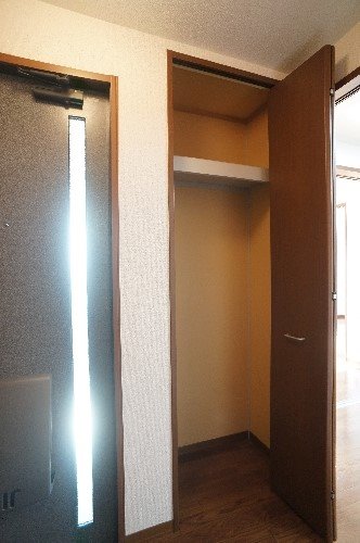 メゾンクレストＡ 収納