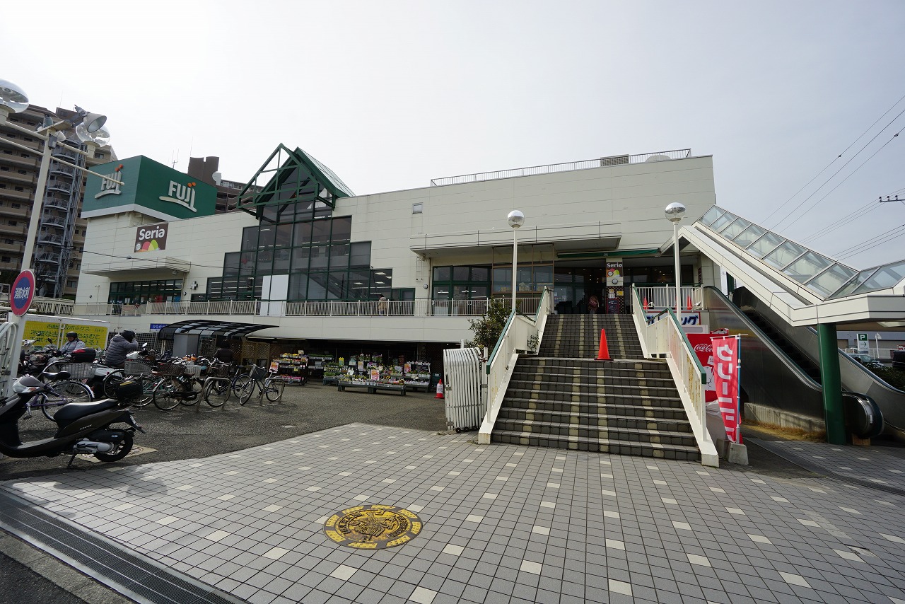 リラフォートＫＡＺＵ スーパー
