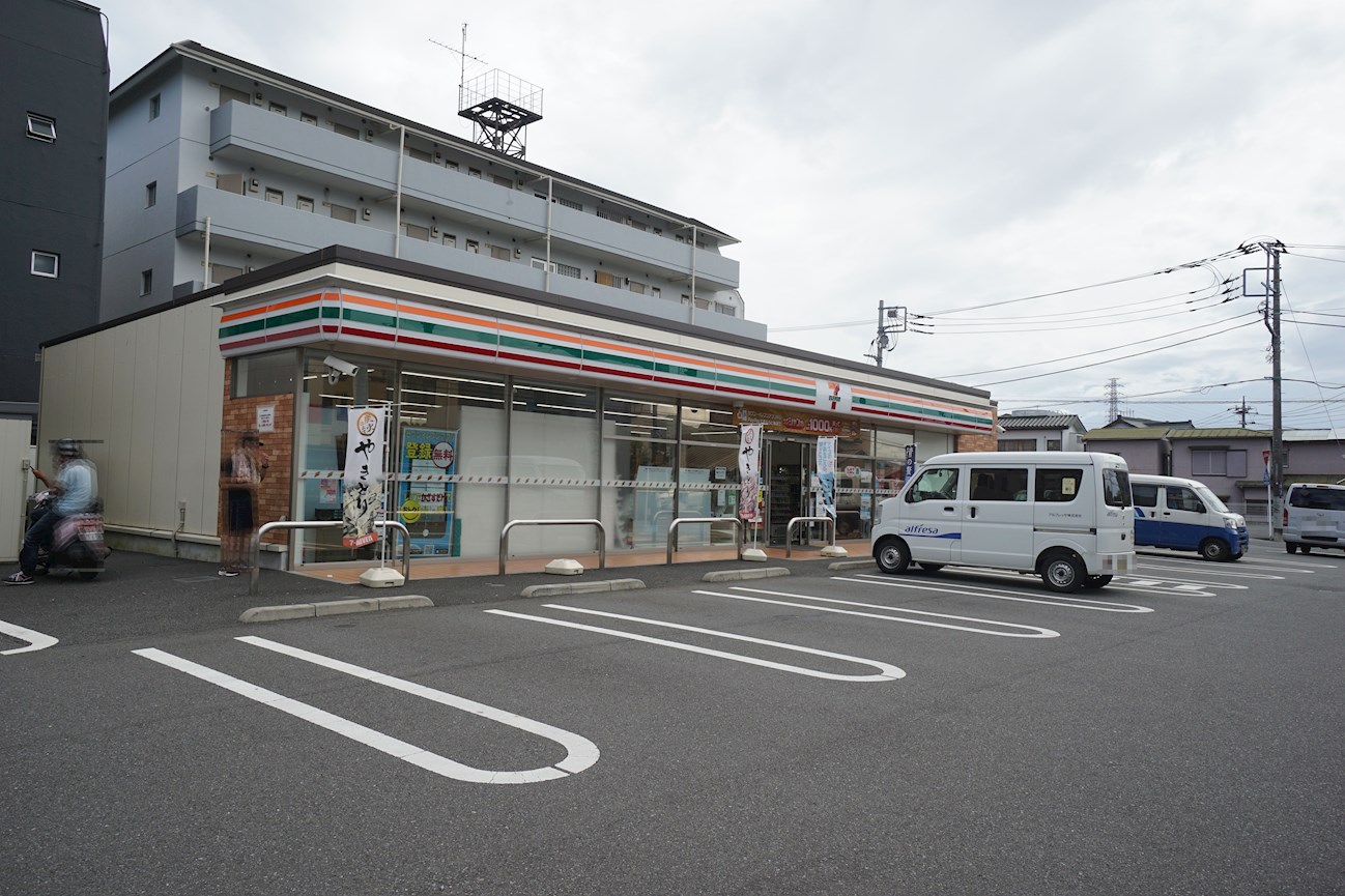 仮）小田急伊勢原駅前マンション コンビ二