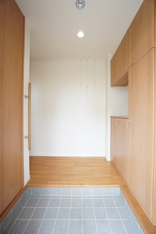 石川４丁目戸建　Ｋ 玄関