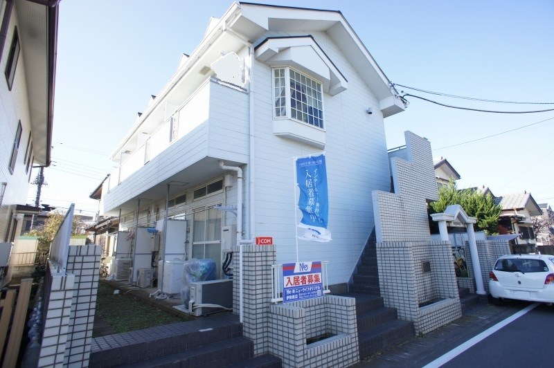 パレスフォーチュネイト伊勢原 外観