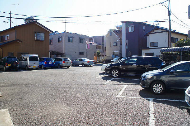 ハイツ優戸開 駐車場
