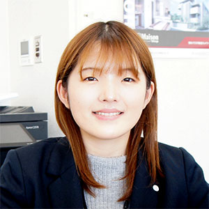 花井社員