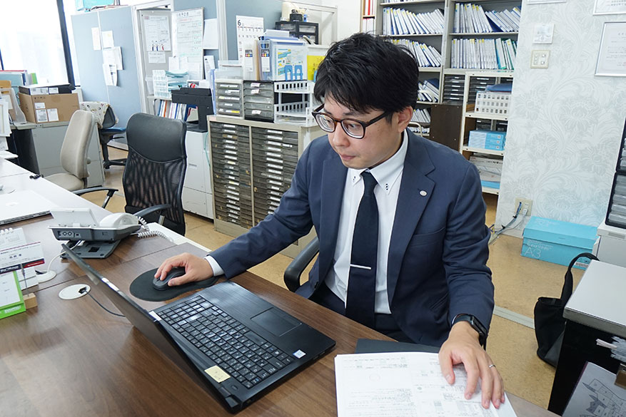 契約書作成等事務作業、次の日の予定確認